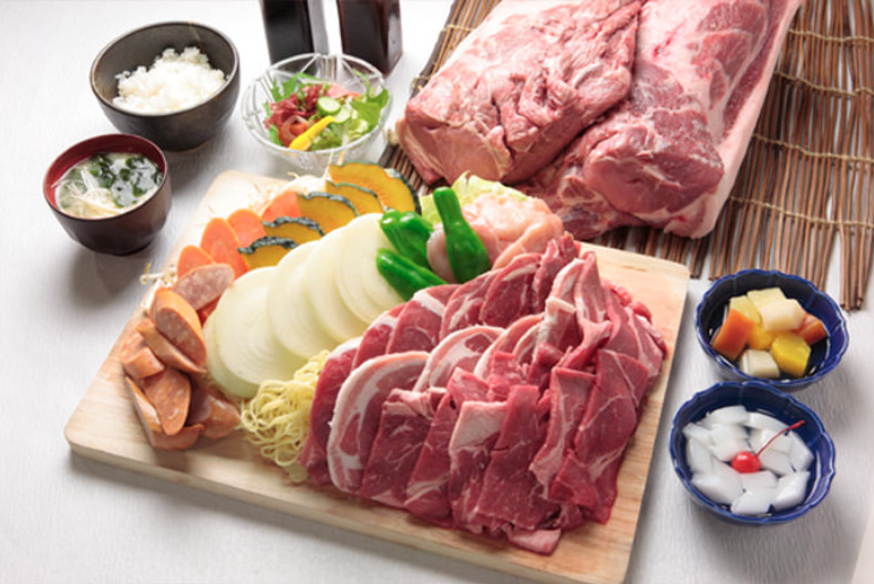 バーベキューガーデンの食べ放題の食材写真(肉や野菜、デザートなど)